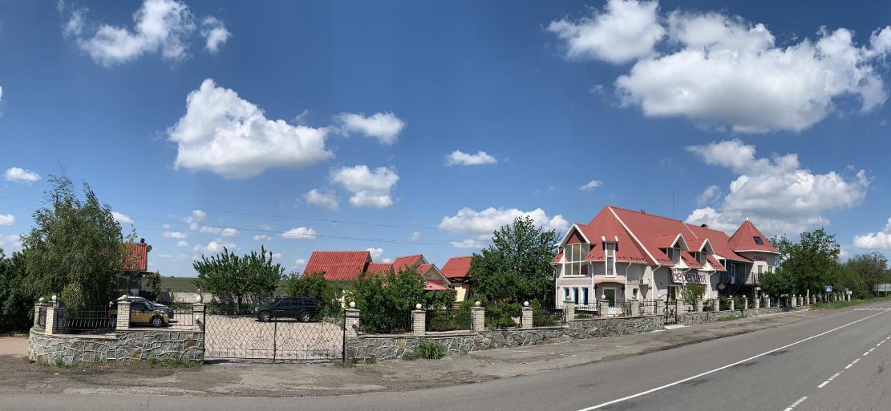 Beregynya Yuzhnoukrainsk Exterior foto